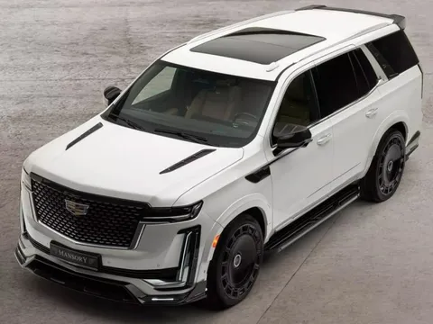 Cadillac Escalade hầm hố hơn với gói độ từ Mansory