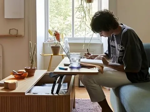 Học thạc sĩ kinh tế nhưng mất tiền, mất việc vì một sai lầm