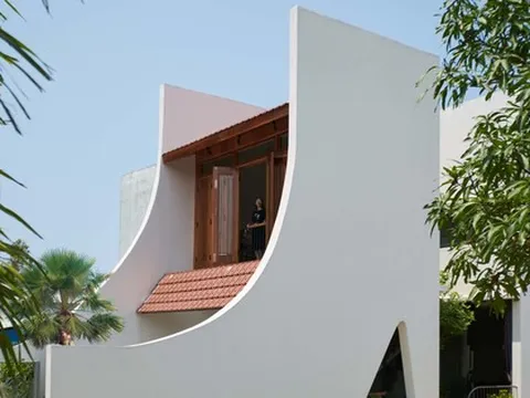 Ấn tượng với nhà 2 tầng gợi nhớ về phố cổ Hội An