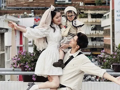 Bộ ảnh 'cả thế giới trên tay ba' đáng yêu của gia đình nhỏ ở Đà Lạt