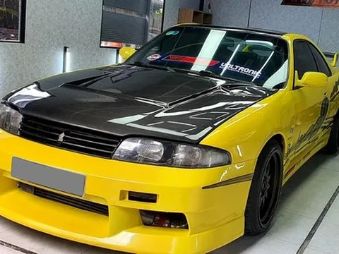 Chiếc Nissan hơn 20 năm tuổi siêu hiếm ở Việt Nam này được bán giá 3,3 tỷ, đắt hơn Mercedes E 300 mới