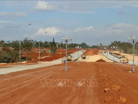 Tăng tốc tiến độ giải phóng mặt bằng phục vụ các dự án giao thông trọng điểm