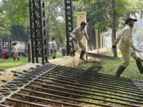 Hà Nội xem xét tháo dỡ toàn bộ hàng rào công viên Thống Nhất