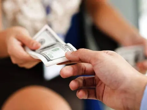 Vợ chồng tôi phải nghỉ kinh doanh khi đang phát đạt vì bất đồng quan điểm với em dâu: Trong làm ăn, hợp tác với người thân quen dễ mất cả tiền lẫn tình!