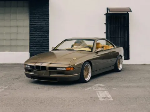 Được trả hơn 5 tỷ đồng, nhưng chủ nhân chiếc BMW 850i cũ vẫn không bán