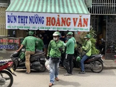 Quán bún thịt nướng bình dân ở TP.HCM được Michelin đề xuất có gì đặc biệt?