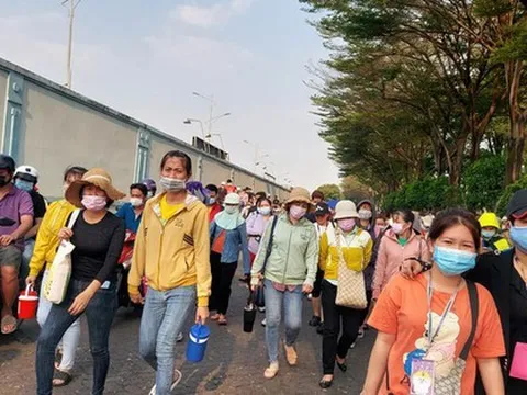 Làn sóng cắt giảm lao động chưa dừng lại