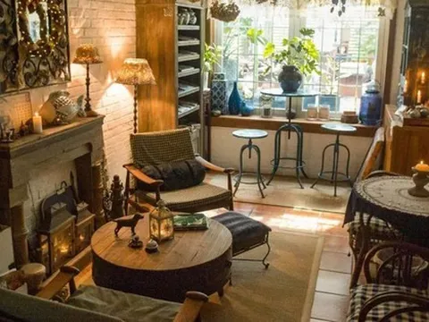 U50 tuổi dành dụm tiền mua căn nhà vườn xinh xắn