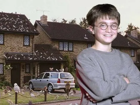 Là bối cảnh kinh điển trong "Harry Potter", ngôi nhà của gia đình Dursley bây giờ ra sao sau hơn 20 năm?