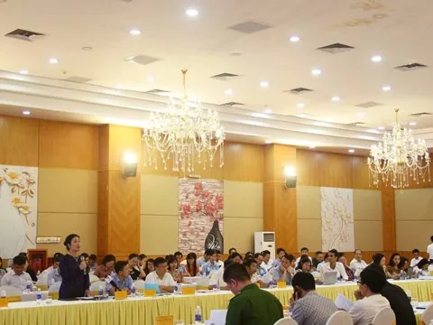 Thông điểm nghẽn dịch vụ karaoke