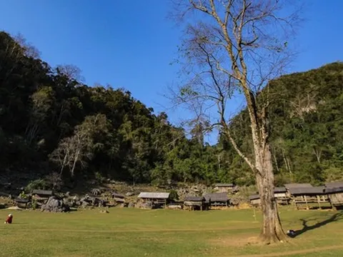 Ngôi làng "3 không" đẹp hoang sơ, yên bình ở Mộc Châu
