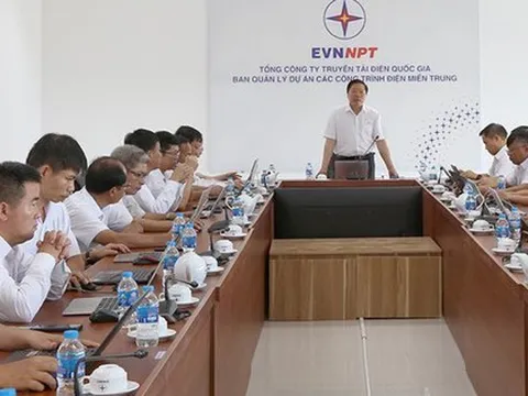 Triển khai dự án đường dây 500 kV mạch 3, mạch 4 truyền tải điện cho miền Bắc