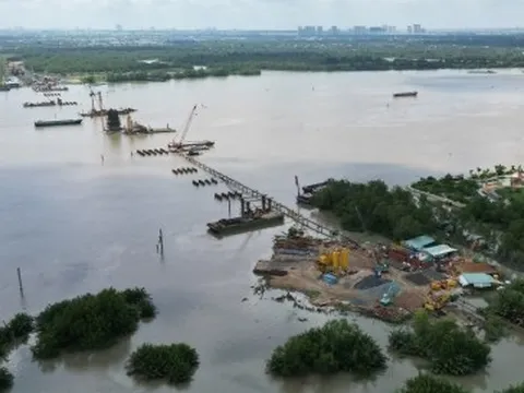 Cận cảnh thi công cầu Nhơn Trạch lớn nhất đường Vành đai 3 TP.HCM