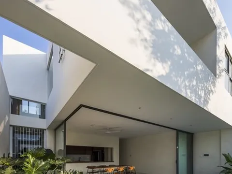 Chiêm ngưỡng biệt thự lấy cảm hứng từ hang Sơn Đoòng