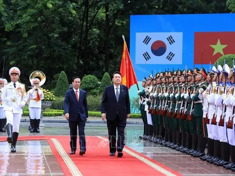 Chủ tịch nước Võ Văn Thưởng chủ trì Lễ đón Tổng thống Hàn Quốc Yoon Suk Yeol