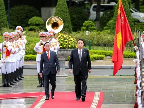 Chủ tịch nước Võ Văn Thưởng chủ trì lễ đón Tổng thống Hàn Quốc