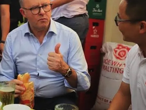 Điều gì khiến Thủ tướng Úc Anthony Albanese thích bánh mì Việt Nam?