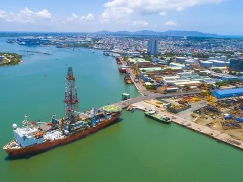 Điểm đặc biệt của tỉnh là trung tâm dầu khí quan trọng của Việt Nam