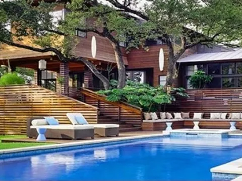 Trước nhà có hồ nước có phải là điểm lành?