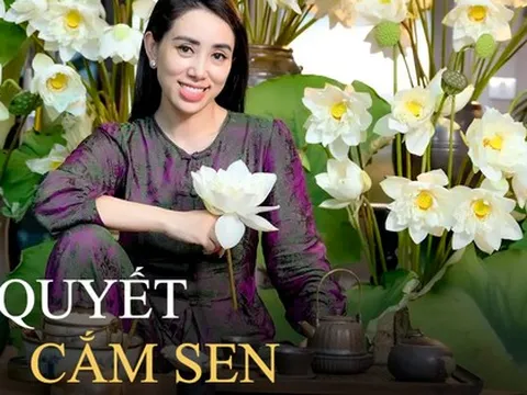 Cách cắm hoa sen tại nhà ai nhìn cũng mê của nữ doanh nhân Hà Thành