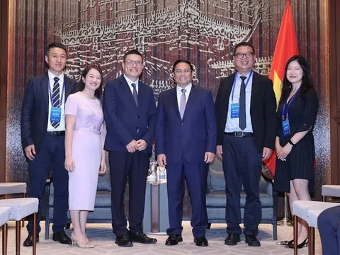 Gặp Thủ tướng, Texhong, GoerTek và các tập đoàn hàng đầu Trung Quốc muốn đầu tư vào Việt Nam về sản xuất năng lượng, ô tô, hạ tầng KCN, nhà ở xã hội...