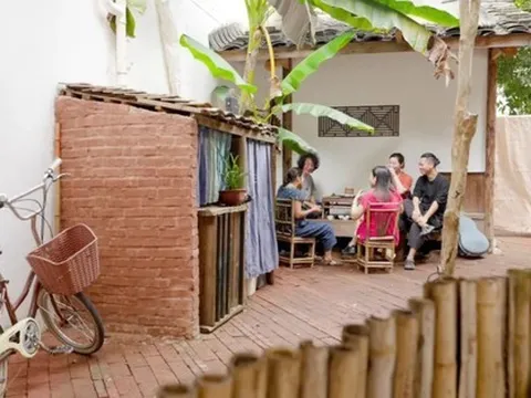 Ngôi nhà 45m² hòa cùng thiên nhiên, mất 27 ngày để cải tạo