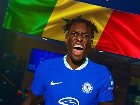 Nicolas Jackson, từ cậu bé đường phố tới bản hợp đồng 34 triệu bảng của Chelsea