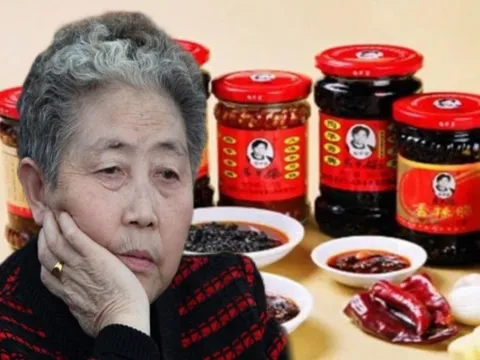 Giao đế chế 15.000 tỷ cho 2 quý tử, mẹ tỷ phú 72 tuổi “vỡ mộng” nghỉ hưu: Phải ra mặt giải quyết số nợ khổng lồ thay con, vực dậy công ty đang lâm vào khủng hoảng