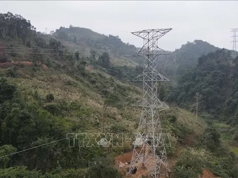 Đóng điện đường dây 220 kV Bắc Giang - Lạng Sơn