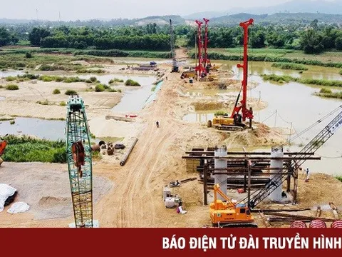 Giải ngân đầu tư công có nhiều chuyển biến rõ nét
