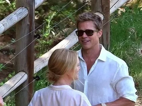 Brad Pitt gây sốt với ngoại hình như trẻ lại 20 tuổi