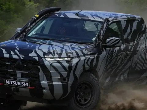 Mitsubishi mang Triton 2024 đi đua để chứng minh chất lượng, khách Việt nôn nóng chờ ngày ra mắt