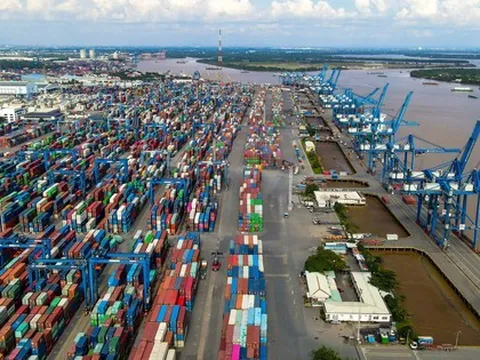 Gấp rút đầu tư phát triển logistics