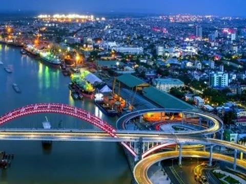 Hải Phòng dẫn đầu vùng ĐBSH về tăng trưởng kinh tế 6 tháng đầu năm 2023