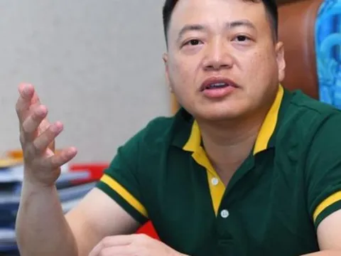 Shark Nguyễn Hòa Bình khuyên người trẻ không nhất thiết phải khởi nghiệp, từ 10-30 tuổi hãy “QUĂNG” mình: Càng làm sớm thời gian sau càng được thảnh thơi