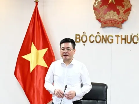 Gấp rút xây đường dây 500kV mạch 3, hoàn thành trong tháng 6/2024