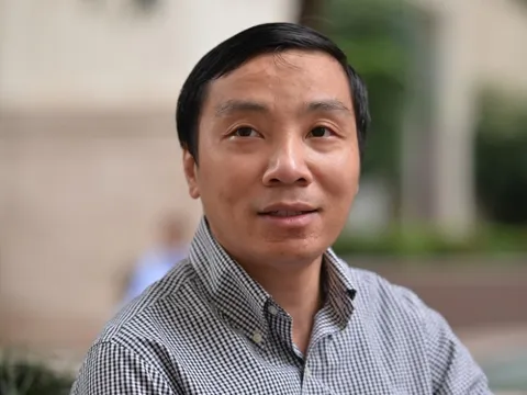 PGS.TS Phạm Thế Anh: "Nhìn sâu vào bản chất kinh tế vẫn rất khó khăn"