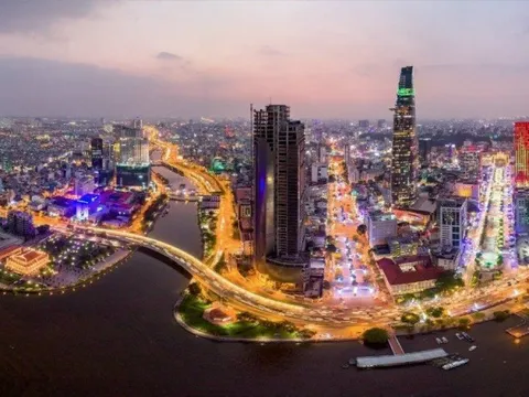 Chuyên gia nói gì về động lực lớn nhất để thúc đẩy tăng trưởng Việt Nam nửa cuối năm?