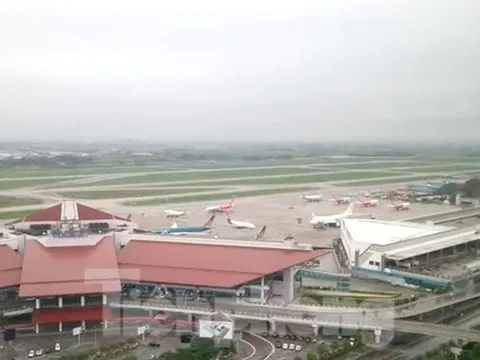 Vụ 2 máy bay suýt ‘cắt mặt’ ở Nội Bài: Lấy ghi âm buồng lái máy bay của Thái Lan để xác minh