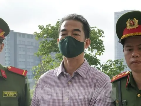 Cựu Thứ trưởng Bộ Ngoại giao Tô Anh Dũng: 'Họ tự đến gửi quà cảm ơn, không biết mình vi phạm'