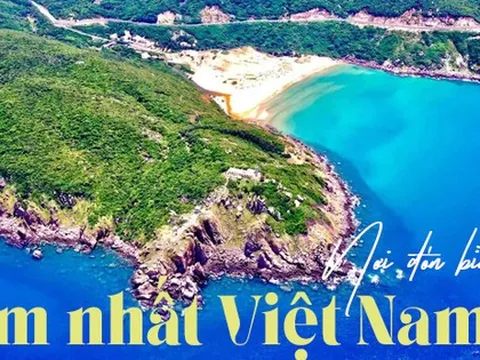 Có một vùng đất nhìn từ trên cao như một 'Việt Nam thu nhỏ', là nơi trên đất liền có thể đón bình minh sớm nhất trong ngày