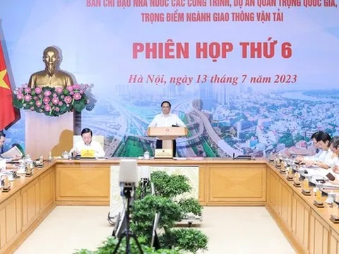 Thủ tướng chủ trì phiên họp Ban Chỉ đạo các công trình, dự án trọng điểm ngành GTVT