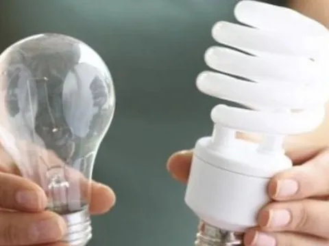 Bóng đèn nào tốn điện nhất? Bóng đèn LED, bóng đèn Halogen, bóng đèn compact hay bóng đèn sợi đốt?