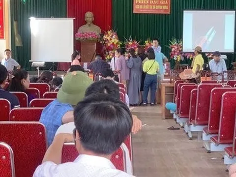 Vụ kế toán xã bị hủy 23 lô đất đấu giá: Tổ chức kiểm điểm Tổ giám sát