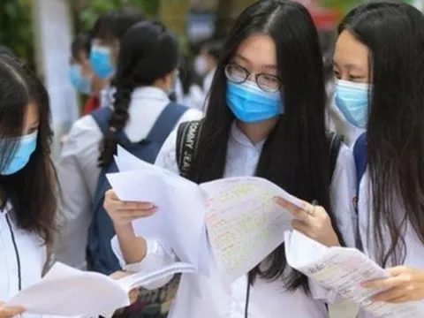 Công bố điểm thi tốt nghiệp THPT: Hơn 16.000 điểm 10, ai sẽ là thủ khoa?