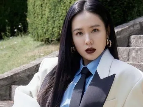 'Mẹ 1 con' Son Ye Jin gây sốt với diện mạo cực ngầu