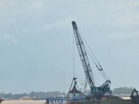 2 doanh nghiệp trúng đấu giá 2 mỏ cát gần 194 tỷ đồng