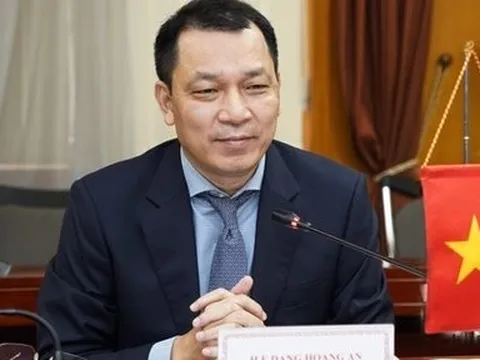 Thứ trưởng Bộ Công Thương làm Chủ tịch Hội đồng thành viên EVN