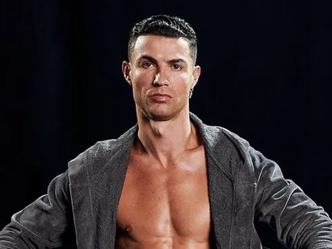 Cristiano Ronaldo là ngôi sao được trả lương cao nhất trên Instagram