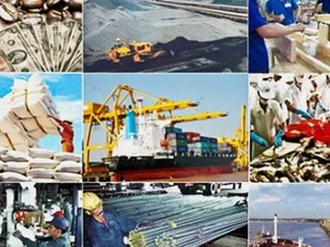 Điểm sáng kinh tế Việt Nam giữa nhiệm kỳ Đại hội XIII của Đảng